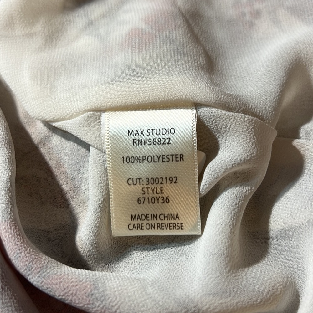Max Studio Euc Size Medium Rust And Off White Sle… - image 4